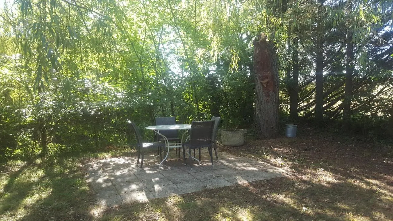 Holiday home Maison Du 18E De Charme Au Calme Idrac-Respailles